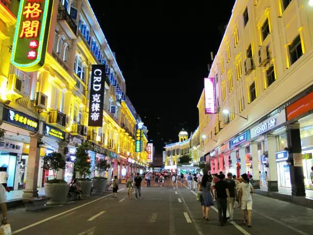 厦门婚纱摄影价位，厦门婚纱摄影价位表