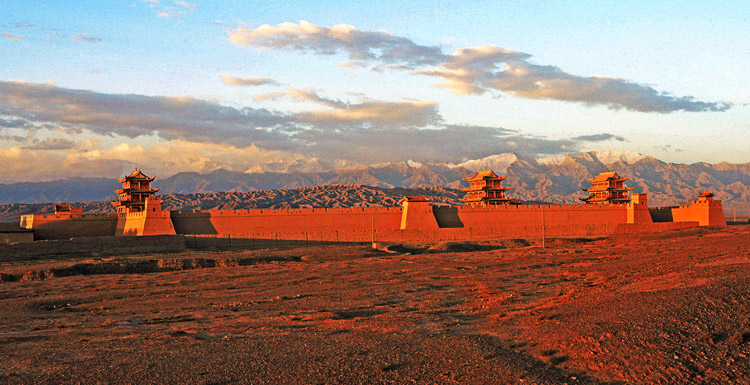 兰州市哪里有鉴定古董的 兰州市哪里有鉴定古董的