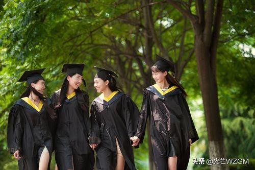 化妆技巧大学
