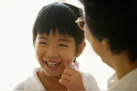 《奖励的恶果》：错误奖励会让孩子失去成长动力！你做错过吗？图片