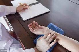 半路想学中医的人怎样才能获得医师资格证？图片