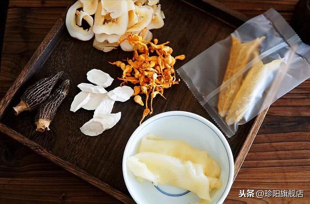 怀孕喝花胶炖鸡汤 2026年怀孕喝花胶炖鸡汤可以吗