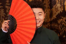 小先生“周九良”，任是无情，也动人图片