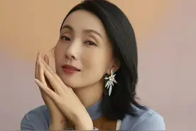 小陶虹的优雅，上到眉眼下到指尖图片