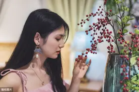 问一下当年曾艳芬到底发生了什么事？新来的河粉，求科普图片