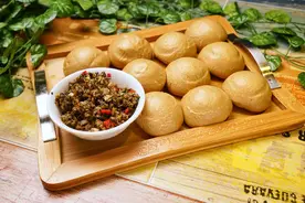 《儒林外史》中的吃喝岁月：没穷过的人，不知道穷人有多辛酸落魄图片