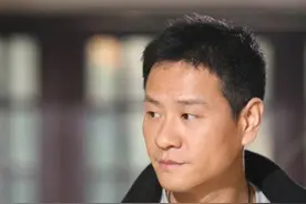 连奕名：娶刘威前女友，婚后曾摩擦不断，今在《什刹海》演老北京图片