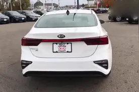 国外实拍2019款起亚Forte