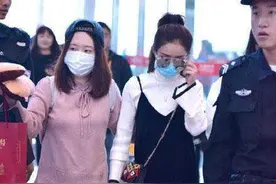 赵丽颖身家过亿，她的衣着打扮网友却纷纷点赞图片