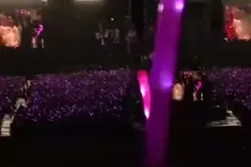 #周杰伦 保护歌迷，怒骂保安“滚出去”，粉丝呐喊。视频封面