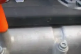 我的朗逸CFN发动机 冷起声音正常吗