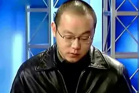 50岁窦唯二婚老婆身份曝光，原来还有这背景，难怪放弃天后王菲视频封面