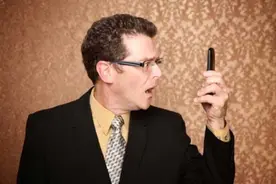 手机黑屏、卡屏别慌张！教你几招轻松搞定图片