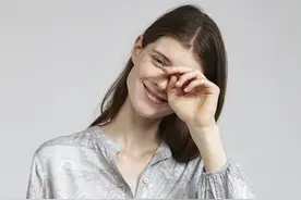 【衣帽间】能不能安眠不好说 但这些产品的确会让睡觉变好玩图片