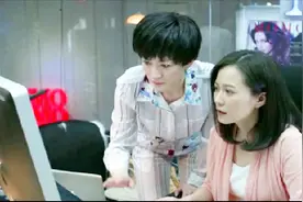 大丈夫：俞飞鸿在看儿子生日照片时发现丈夫有问题，整个人都呆了