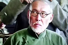 日军司令官冈村宁次为何要随身携带一本毛主席写的《论持久战》？视频封面