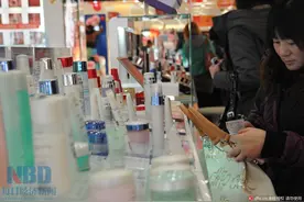 用完的护肤品空瓶去哪儿了，看完你绝对不敢乱扔了图片