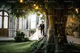 米兰婚纱摄影 四季风情各异婚纱照图片