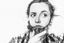 震惊！6500元就参与买范冰冰？便宜莫贪！明星的股票要谨慎！图片