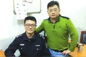 鼠标键盘就是他的武器图片
