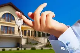 开福区原山苑小区多处出现地面塌陷，最深达到30公分！图片