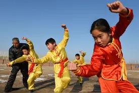 #（社会）（2）河北沧州：非遗“火种”播校园图片