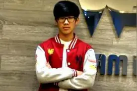 韩服顶级上单对决the shy剑姬vs KT SSUMDAY图片