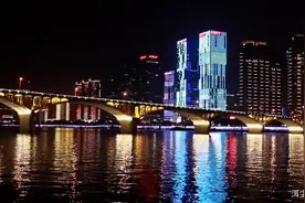 湖南长沙湘江夜景延时视频，美呆了我的大长沙！视频封面