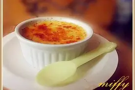 美食味道丨法式烤布蕾蛋糕图片