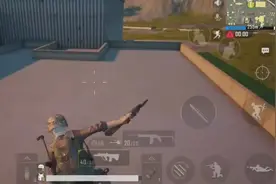 刺激战场：在军事基地上房顶教学，直接俯视整个基地