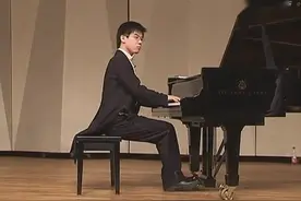 钢琴小哥让你秒懂中日音乐的区别！视频封面