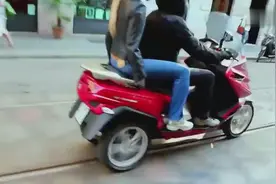 经典四轮摩托车 Quadro 4D视频封面