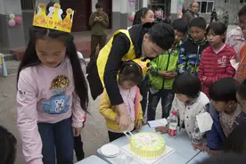 雅安地震过去五年了，他们的救援还在继续图片