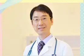 崔玉涛大神谈婴儿安抚奶嘴，到底用不用？图片