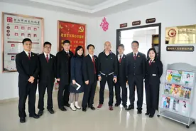 温检风采市检察院援建“市级精品农家书屋” 书香满农家图片
