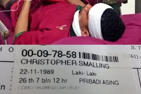 祸不单行？斯莫林疑印尼度假散心却受伤图片