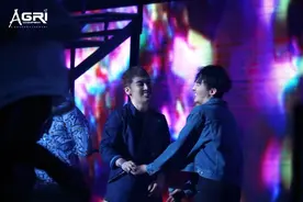 权志龙到底有可爱？没办法就是最喜欢你啦～图片