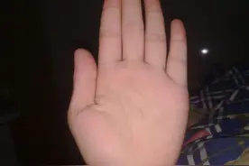 什么样手型的男人，花钱大方，手握大权？图片