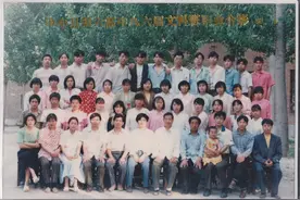 师生情 同学情有多少20年可以重来？图片