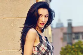 近日张柏芝大片曝光，发声明：未拿过谢霆锋一分钱赡养费！图片