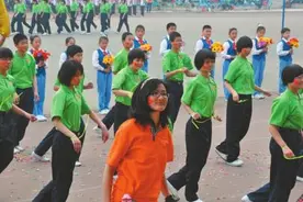 玩转新媒体的教师 为学生打造乐学英语的环境图片