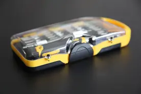 追求扭矩手感的拆机工具，ORICO螺丝刀套装拆解iPhone图片