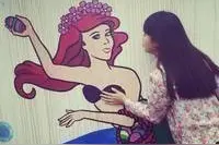 在朋友的婚礼酒席上敬酒，我先干，你随意图片