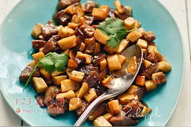 黑椒杏鲍菇牛肉粒图片