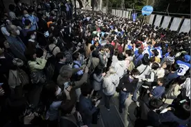 日媒称中国学生涌入日本顶尖学府留学:日本机会更多图片