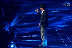 王杰被下毒前后嗓音对比，当初力压四大天王，如今让人惋惜视频封面