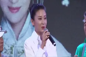 《何仙姑》苗圃搭档小鲜肉 演情感戏尴尬视频封面