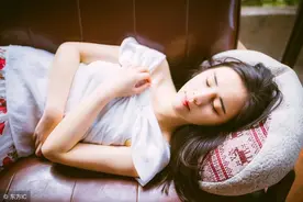 小说：老者花三百万赌石血本无归，气得心脏病发图片