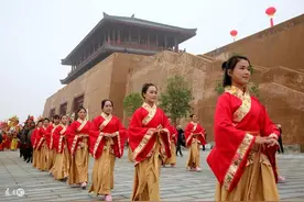 小说：女子是著名玄医，不被工商局认可，她便自己给自己封了鬼门图片