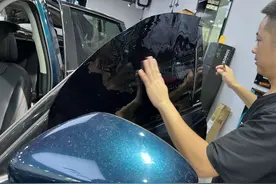 4S店送的膜你不会真不要吧？记住这几点，贴膜能省好几百图片